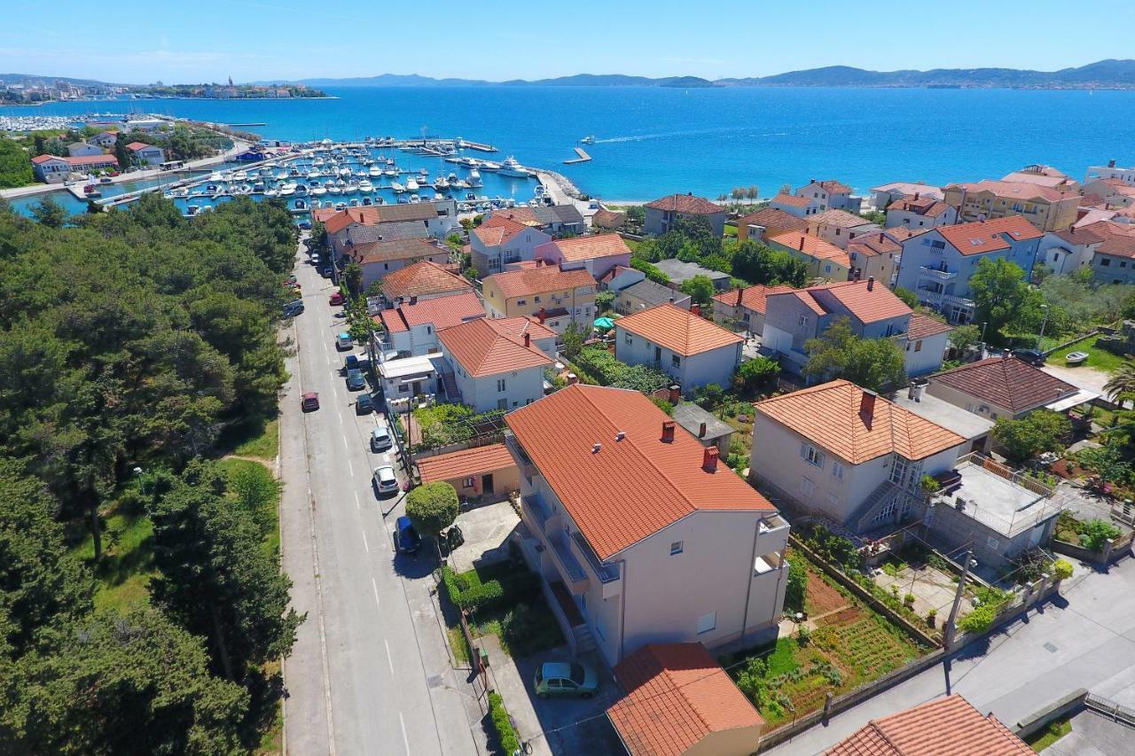 Apartments Meri-Puntamika Zadar Exterior photo