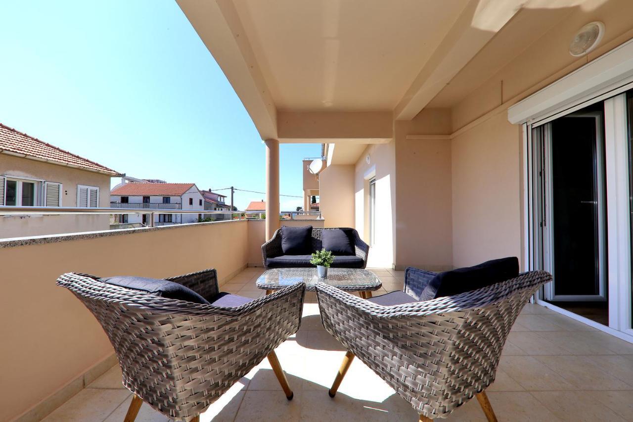 Apartments Meri-Puntamika Zadar Exterior photo